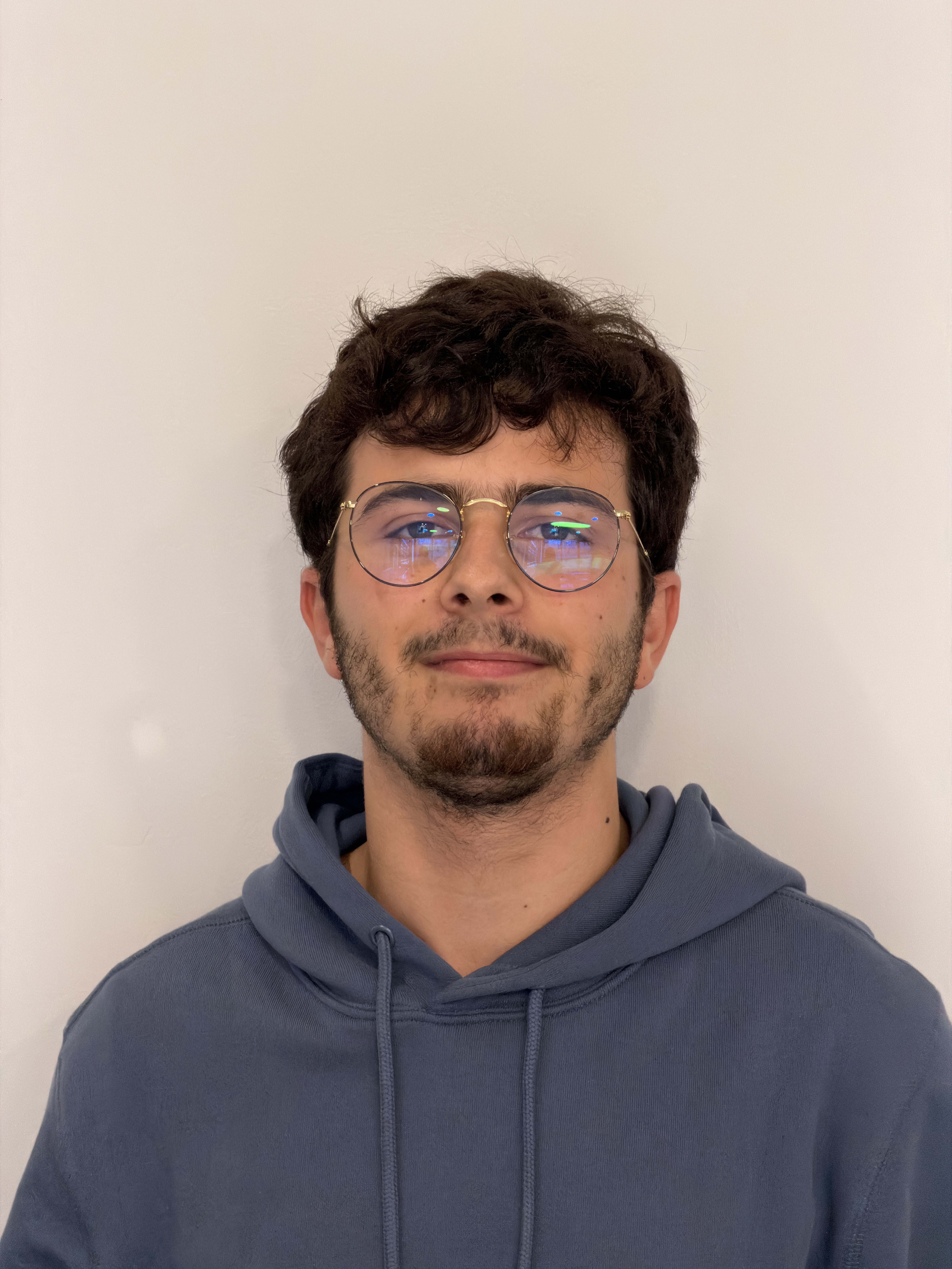Portrait de Corentin Akgul Terrier